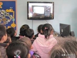 有什么適合下飯的電視劇或綜藝？